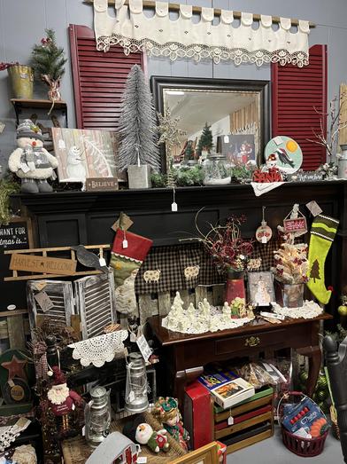 Ditch to Dazzle at Mossy Creek Mercantile